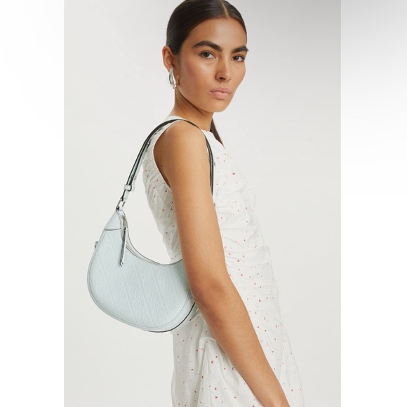 Tory Burch - Picture 4 of 10